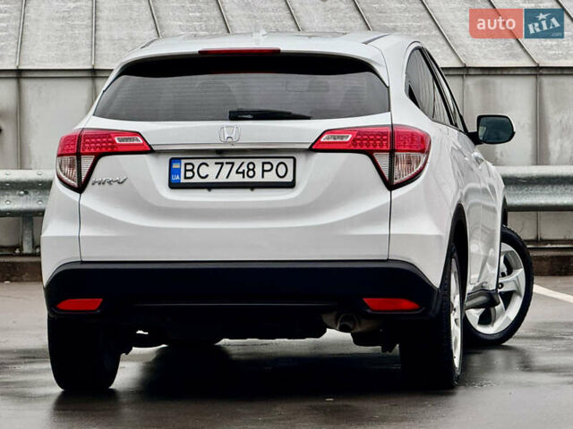 Белый Хонда ХРВ, объемом двигателя 1.8 л и пробегом 87 тыс. км за 16700 $, фото 17 на Automoto.ua
