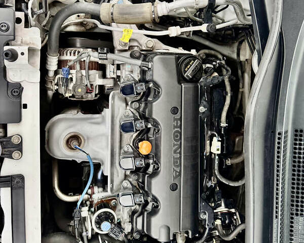 Белый Хонда ХРВ, объемом двигателя 1.8 л и пробегом 87 тыс. км за 16700 $, фото 25 на Automoto.ua