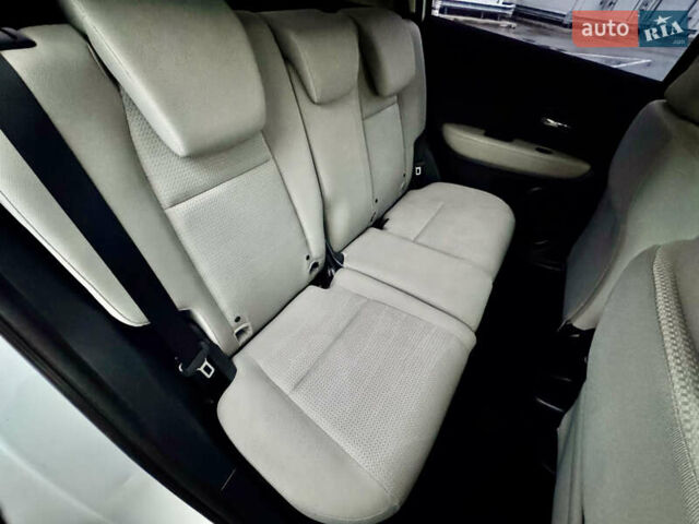 Белый Хонда ХРВ, объемом двигателя 1.8 л и пробегом 87 тыс. км за 16700 $, фото 38 на Automoto.ua