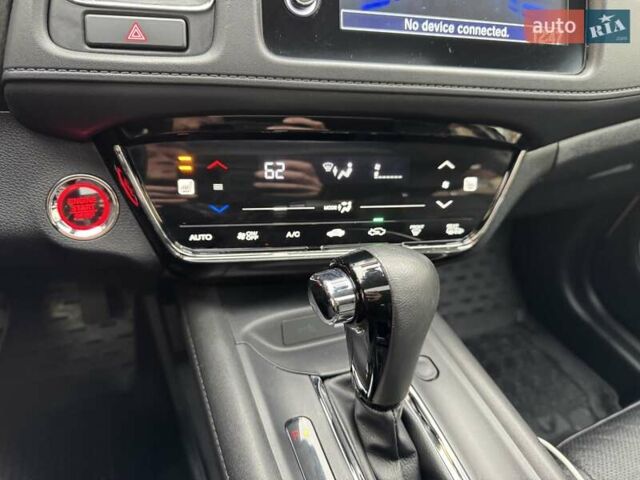 Белый Хонда ХРВ, объемом двигателя 1.8 л и пробегом 67 тыс. км за 17600 $, фото 30 на Automoto.ua