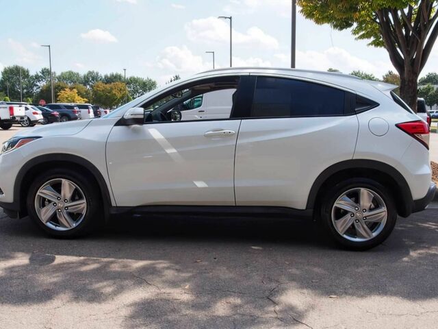 Белый Хонда ХРВ, объемом двигателя 1.8 л и пробегом 37 тыс. км за 8000 $, фото 3 на Automoto.ua