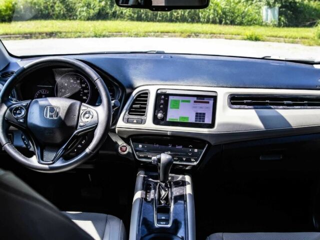 Белый Хонда ХРВ, объемом двигателя 1.8 л и пробегом 36 тыс. км за 11100 $, фото 8 на Automoto.ua