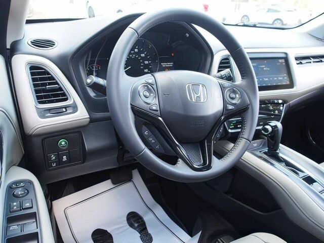 Белый Хонда ХРВ, объемом двигателя 1.8 л и пробегом 37 тыс. км за 8000 $, фото 9 на Automoto.ua