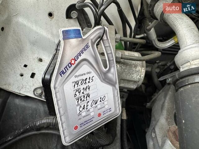 Белый Хонда ХРВ, объемом двигателя 1.8 л и пробегом 67 тыс. км за 17600 $, фото 42 на Automoto.ua