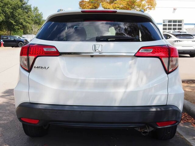 Белый Хонда ХРВ, объемом двигателя 1.8 л и пробегом 37 тыс. км за 8000 $, фото 5 на Automoto.ua