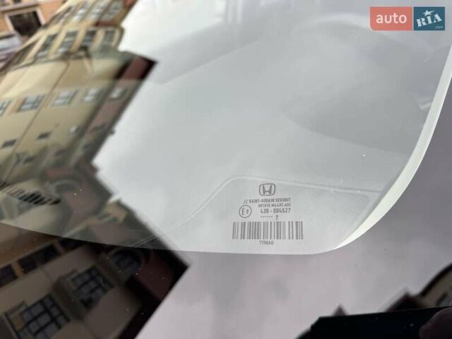 Белый Хонда ХРВ, объемом двигателя 1.8 л и пробегом 67 тыс. км за 17600 $, фото 15 на Automoto.ua