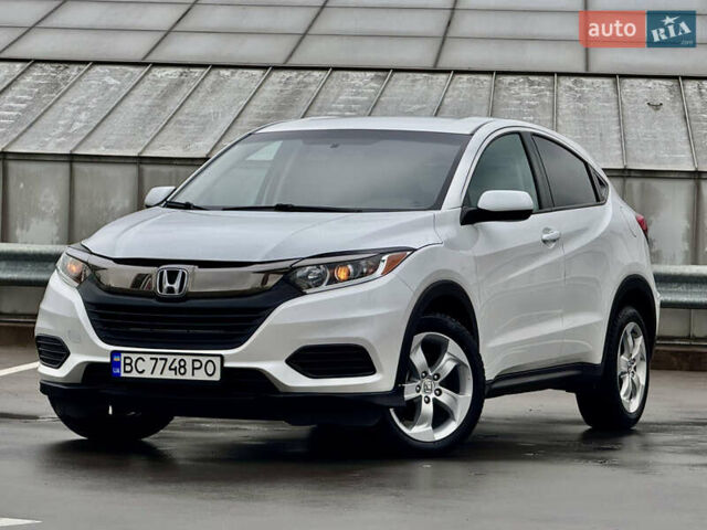 Белый Хонда ХРВ, объемом двигателя 1.8 л и пробегом 87 тыс. км за 16700 $, фото 1 на Automoto.ua