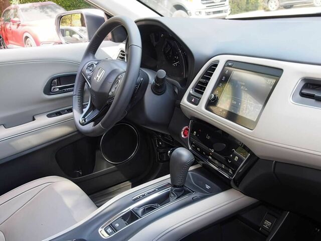 Белый Хонда ХРВ, объемом двигателя 1.8 л и пробегом 37 тыс. км за 8000 $, фото 11 на Automoto.ua