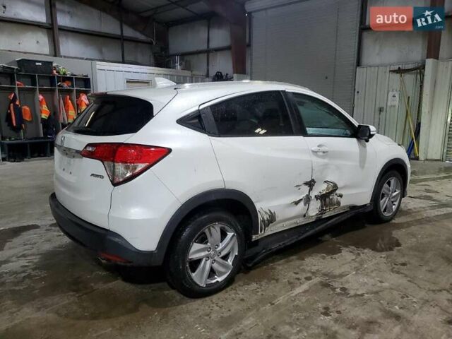 Белый Хонда ХРВ, объемом двигателя 1.8 л и пробегом 65 тыс. км за 3000 $, фото 2 на Automoto.ua
