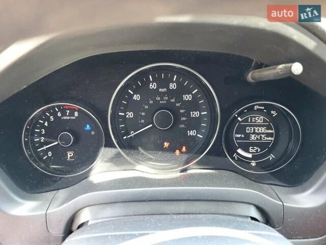 Белый Хонда ХРВ, объемом двигателя 1.8 л и пробегом 60 тыс. км за 3000 $, фото 8 на Automoto.ua