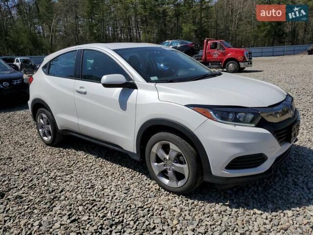 Белый Хонда ХРВ, объемом двигателя 1.8 л и пробегом 60 тыс. км за 3000 $, фото 3 на Automoto.ua