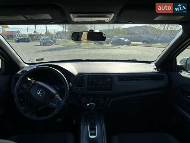 Белый Хонда ХРВ, объемом двигателя 1.8 л и пробегом 97 тыс. км за 17900 $, фото 11 на Automoto.ua