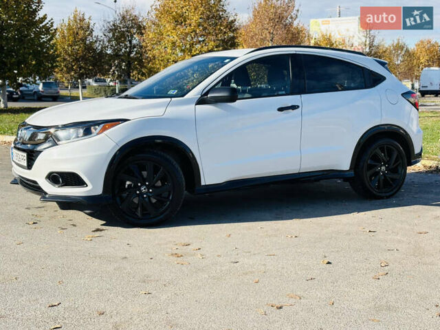 Белый Хонда ХРВ, объемом двигателя 1.8 л и пробегом 97 тыс. км за 17900 $, фото 6 на Automoto.ua