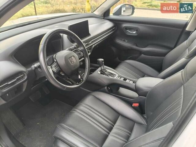 Белый Хонда ХРВ, объемом двигателя 2 л и пробегом 17 тыс. км за 22700 $, фото 7 на Automoto.ua