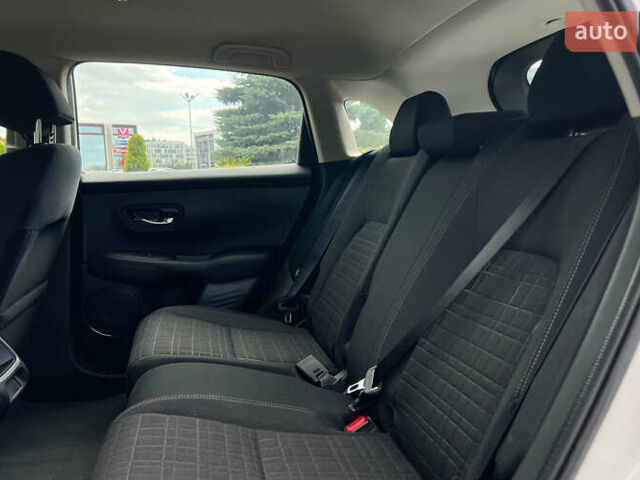 Белый Хонда ХРВ, объемом двигателя 2 л и пробегом 12 тыс. км за 23290 $, фото 10 на Automoto.ua