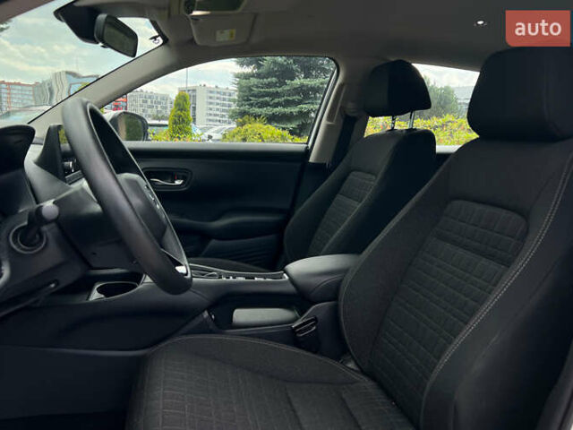 Белый Хонда ХРВ, объемом двигателя 2 л и пробегом 12 тыс. км за 23290 $, фото 13 на Automoto.ua