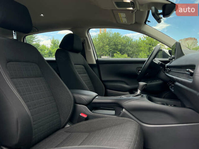 Белый Хонда ХРВ, объемом двигателя 2 л и пробегом 12 тыс. км за 23290 $, фото 9 на Automoto.ua