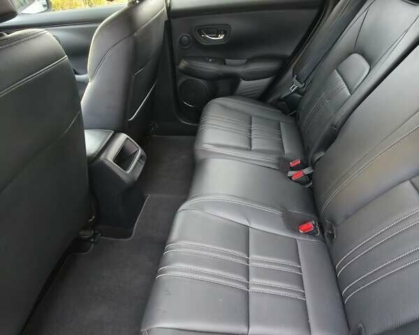 Белый Хонда ХРВ, объемом двигателя 2 л и пробегом 17 тыс. км за 22700 $, фото 8 на Automoto.ua