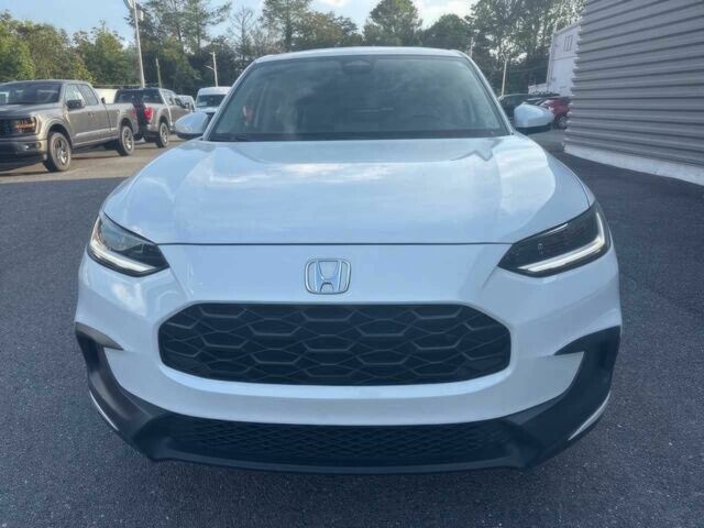 Белый Хонда ХРВ, объемом двигателя 2 л и пробегом 15 тыс. км за 8500 $, фото 1 на Automoto.ua