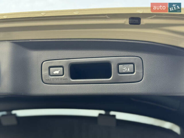 Бежевый Хонда ХРВ, объемом двигателя 1.5 л и пробегом 22 тыс. км за 29500 $, фото 26 на Automoto.ua