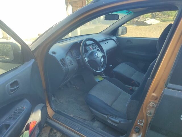 Чорний Хонда ХРВ, об'ємом двигуна 1.6 л та пробігом 250 тис. км за 1550 $, фото 3 на Automoto.ua