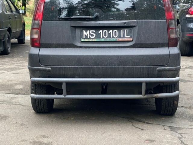 Черный Хонда ХРВ, объемом двигателя 1.6 л и пробегом 240 тыс. км за 2900 $, фото 3 на Automoto.ua