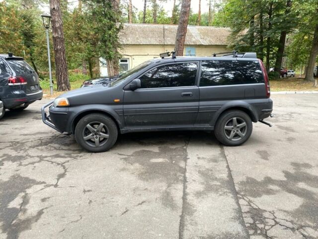 Черный Хонда ХРВ, объемом двигателя 1.6 л и пробегом 240 тыс. км за 2900 $, фото 1 на Automoto.ua