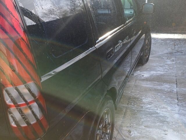 Черный Хонда ХРВ, объемом двигателя 1.6 л и пробегом 360 тыс. км за 2000 $, фото 3 на Automoto.ua