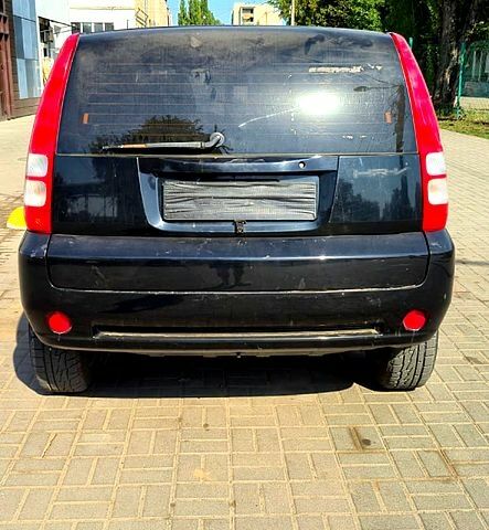 Черный Хонда ХРВ, объемом двигателя 1.6 л и пробегом 250 тыс. км за 2960 $, фото 1 на Automoto.ua