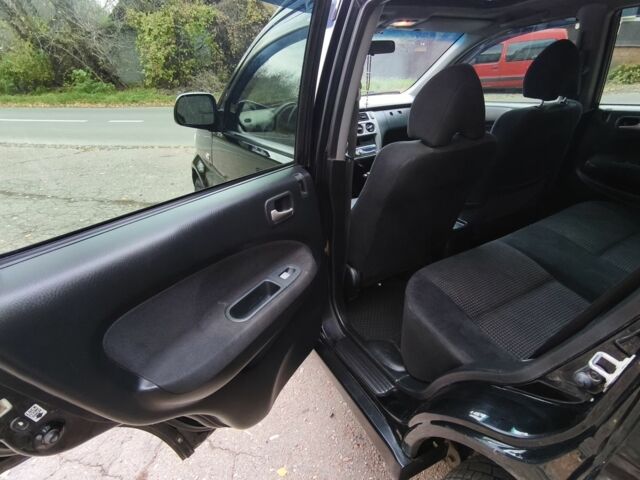 Черный Хонда ХРВ, объемом двигателя 1.6 л и пробегом 262 тыс. км за 5300 $, фото 6 на Automoto.ua