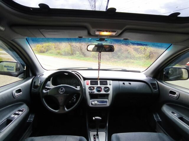 Черный Хонда ХРВ, объемом двигателя 1.6 л и пробегом 262 тыс. км за 5300 $, фото 5 на Automoto.ua