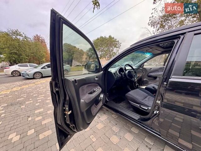 Черный Хонда ХРВ, объемом двигателя 1.6 л и пробегом 289 тыс. км за 6400 $, фото 29 на Automoto.ua