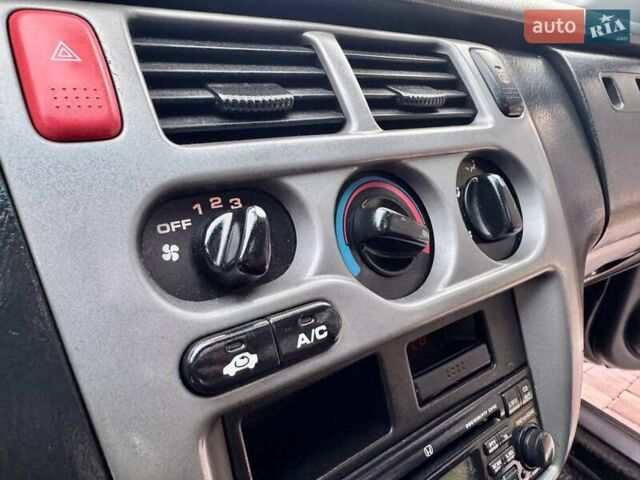 Черный Хонда ХРВ, объемом двигателя 1.6 л и пробегом 289 тыс. км за 6400 $, фото 40 на Automoto.ua