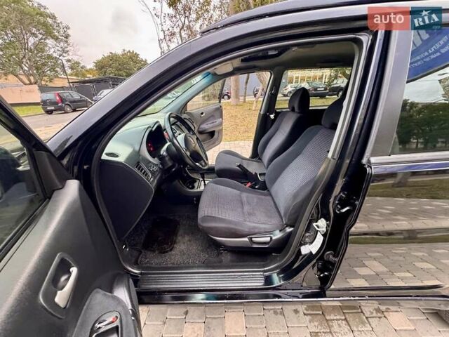 Черный Хонда ХРВ, объемом двигателя 1.6 л и пробегом 289 тыс. км за 6400 $, фото 31 на Automoto.ua