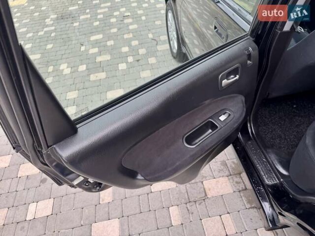 Черный Хонда ХРВ, объемом двигателя 1.6 л и пробегом 289 тыс. км за 6400 $, фото 55 на Automoto.ua