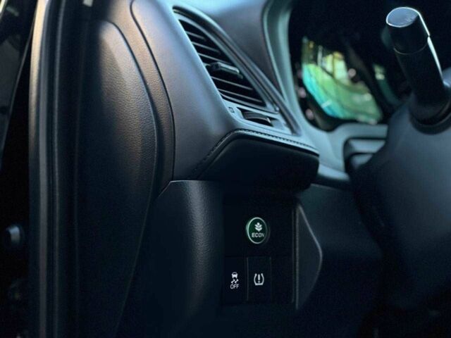 Черный Хонда ХРВ, объемом двигателя 1.8 л и пробегом 113 тыс. км за 12500 $, фото 14 на Automoto.ua