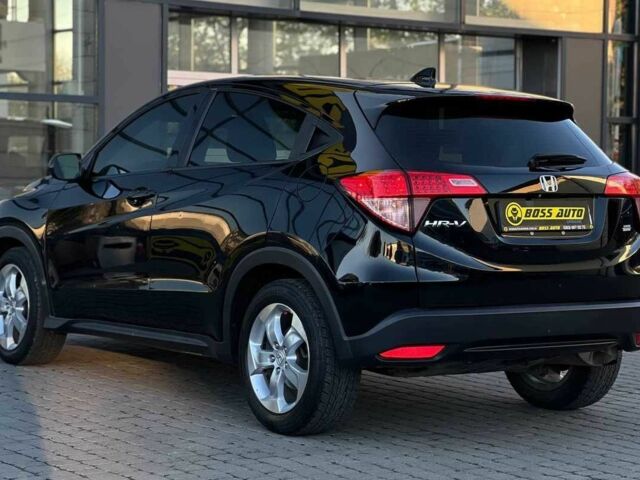 Черный Хонда ХРВ, объемом двигателя 1.8 л и пробегом 113 тыс. км за 12500 $, фото 3 на Automoto.ua