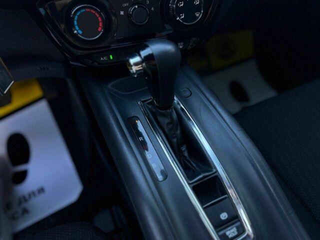 Черный Хонда ХРВ, объемом двигателя 1.8 л и пробегом 113 тыс. км за 12500 $, фото 15 на Automoto.ua