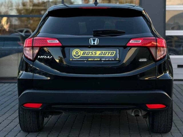 Черный Хонда ХРВ, объемом двигателя 1.8 л и пробегом 113 тыс. км за 12500 $, фото 4 на Automoto.ua