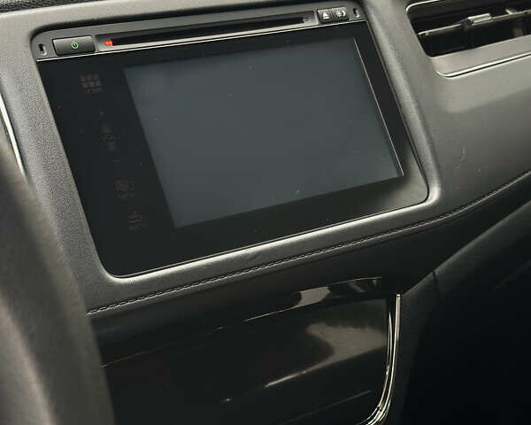 Черный Хонда ХРВ, объемом двигателя 1.8 л и пробегом 175 тыс. км за 14000 $, фото 22 на Automoto.ua