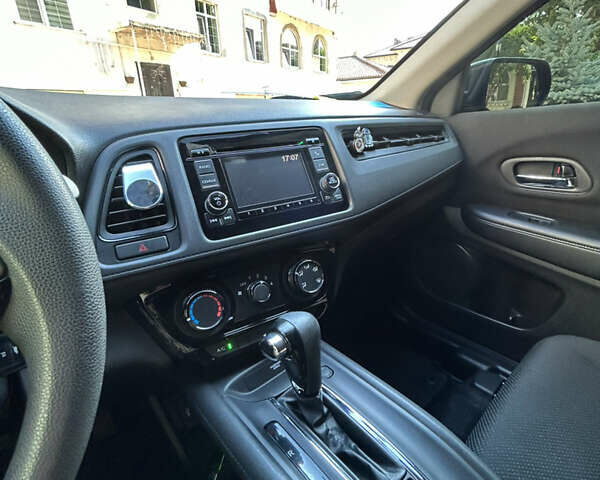 Черный Хонда ХРВ, объемом двигателя 1.8 л и пробегом 96 тыс. км за 15299 $, фото 23 на Automoto.ua