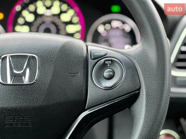 Черный Хонда ХРВ, объемом двигателя 1.8 л и пробегом 175 тыс. км за 14999 $, фото 12 на Automoto.ua