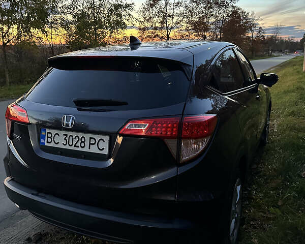 Черный Хонда ХРВ, объемом двигателя 1.8 л и пробегом 175 тыс. км за 14000 $, фото 18 на Automoto.ua