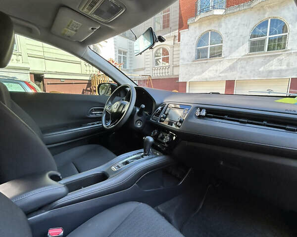 Черный Хонда ХРВ, объемом двигателя 1.8 л и пробегом 96 тыс. км за 15299 $, фото 17 на Automoto.ua