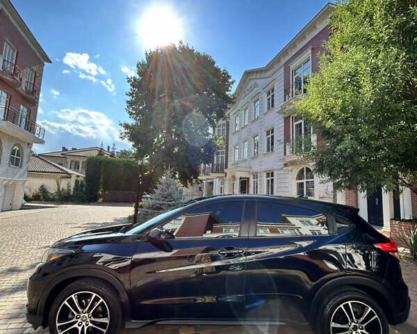 Черный Хонда ХРВ, объемом двигателя 1.8 л и пробегом 96 тыс. км за 15299 $, фото 4 на Automoto.ua