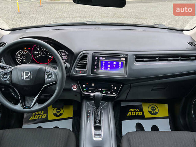 Черный Хонда ХРВ, объемом двигателя 1.8 л и пробегом 175 тыс. км за 14999 $, фото 13 на Automoto.ua