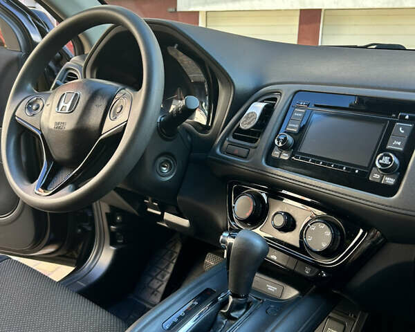 Черный Хонда ХРВ, объемом двигателя 1.8 л и пробегом 96 тыс. км за 15299 $, фото 8 на Automoto.ua