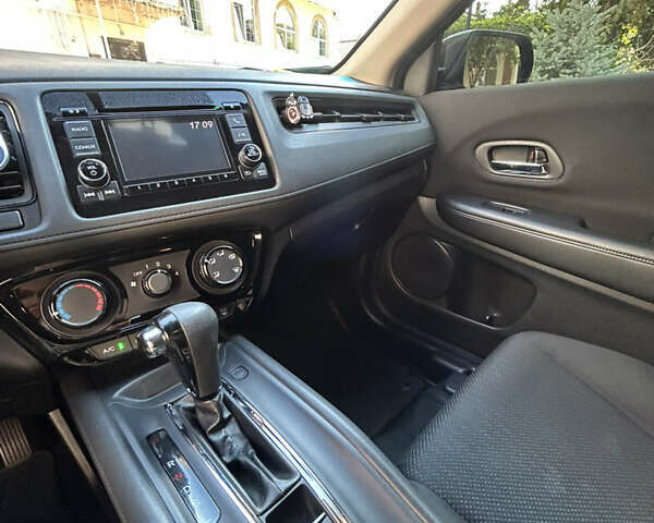 Черный Хонда ХРВ, объемом двигателя 1.8 л и пробегом 96 тыс. км за 15299 $, фото 11 на Automoto.ua