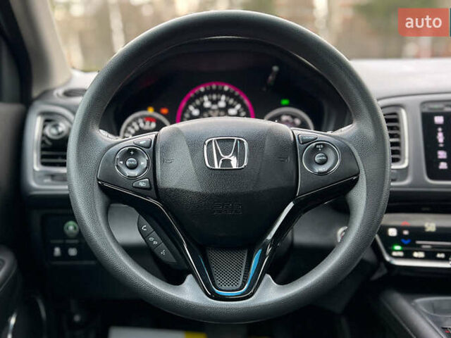 Черный Хонда ХРВ, объемом двигателя 1.8 л и пробегом 175 тыс. км за 14999 $, фото 10 на Automoto.ua