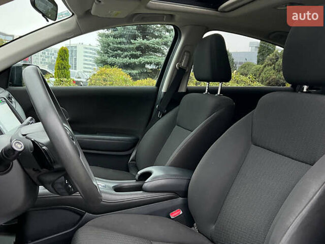 Черный Хонда ХРВ, объемом двигателя 1.8 л и пробегом 80 тыс. км за 16200 $, фото 8 на Automoto.ua